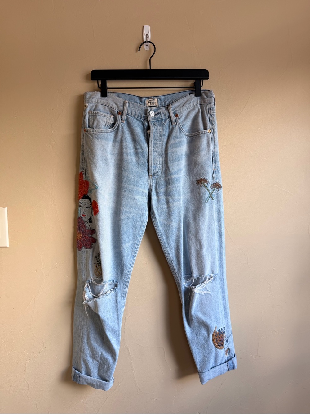Citizens Of Humanity Light Blue Embroidered Boyfriend Jeans